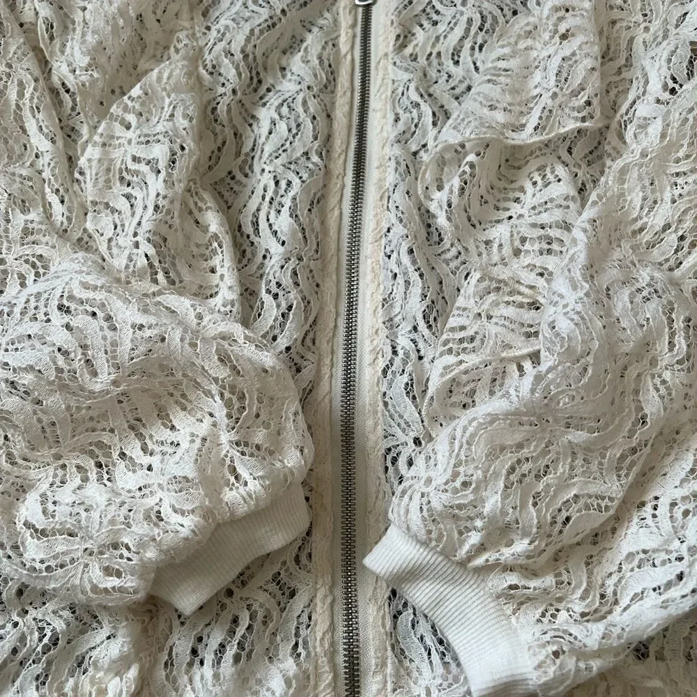 Zara Girl’s Lace Ruffles Top sz 11-12